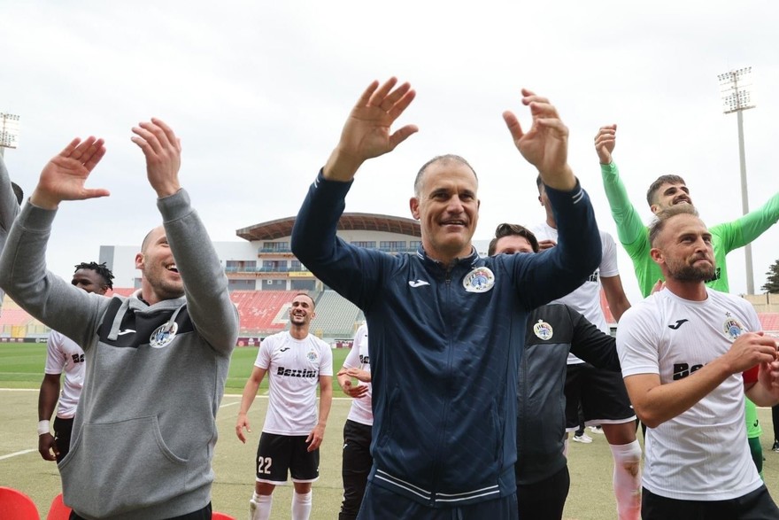 snderr hibernian.jpg