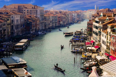 Venezia minacciata dall'acqua alta