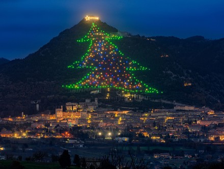 L'albero di Natale di Gubbio sarà a led
