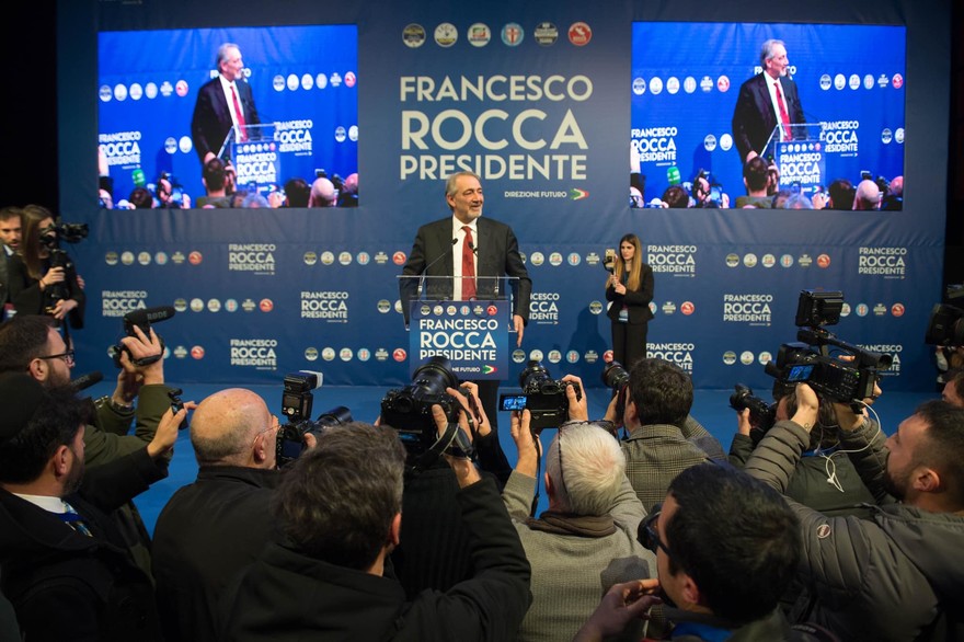 rocca vittoria palco.jpg