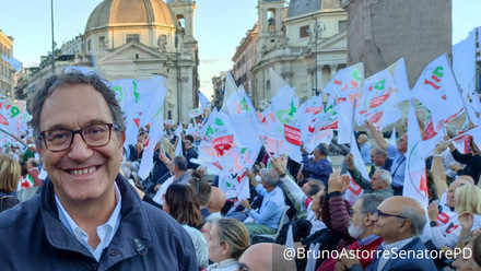 Suicida il senatore Astorre. La Procura apre un'inchiesta 