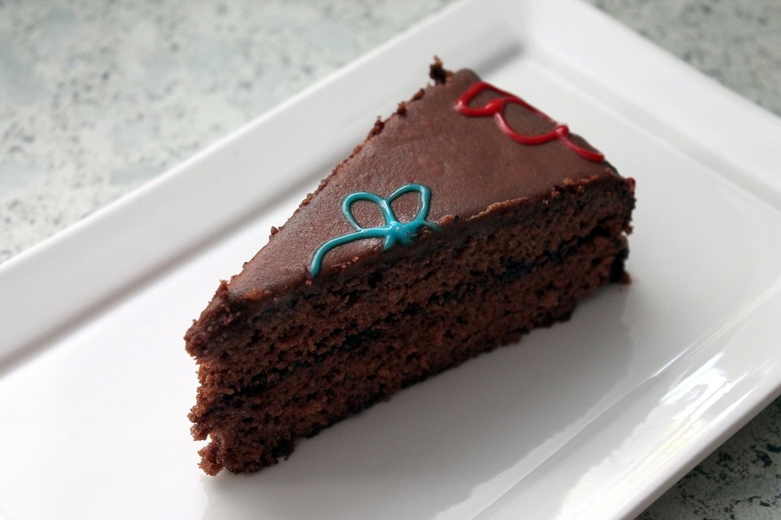 chocolate-cake-gd559ea41e_1280.jpg