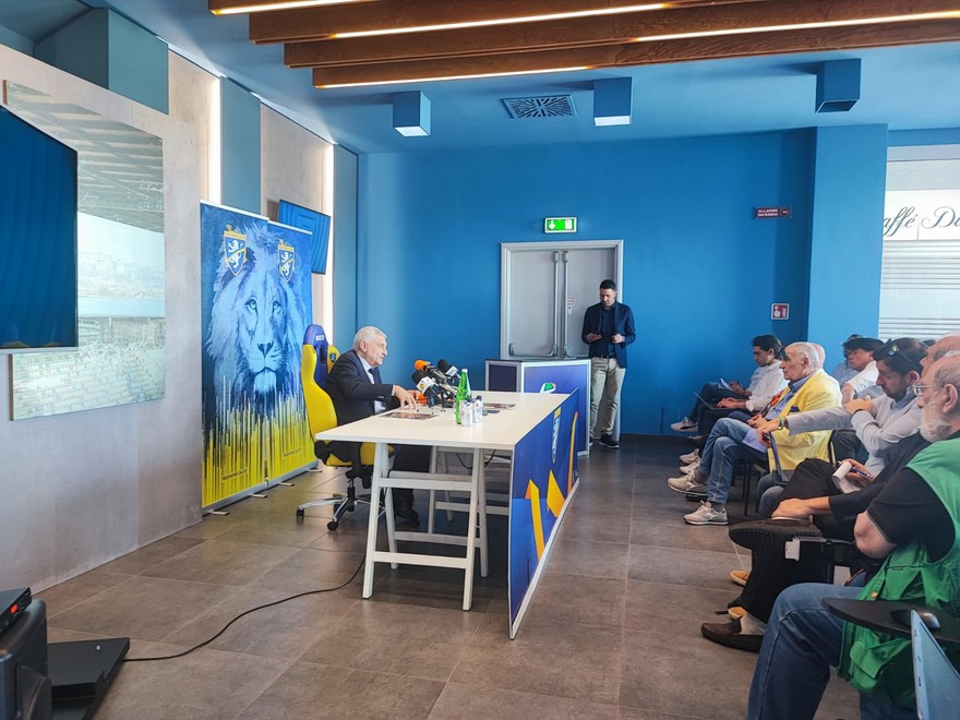 stirpe conferenza.jpeg