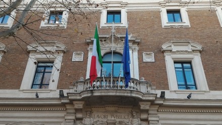 Infrastrutture: liquidit&agrave; a imprese senza rinunciare ai progetti