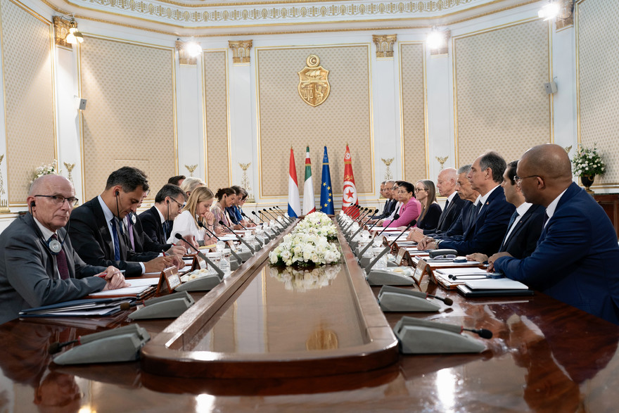 tunisia italia ue.jpeg