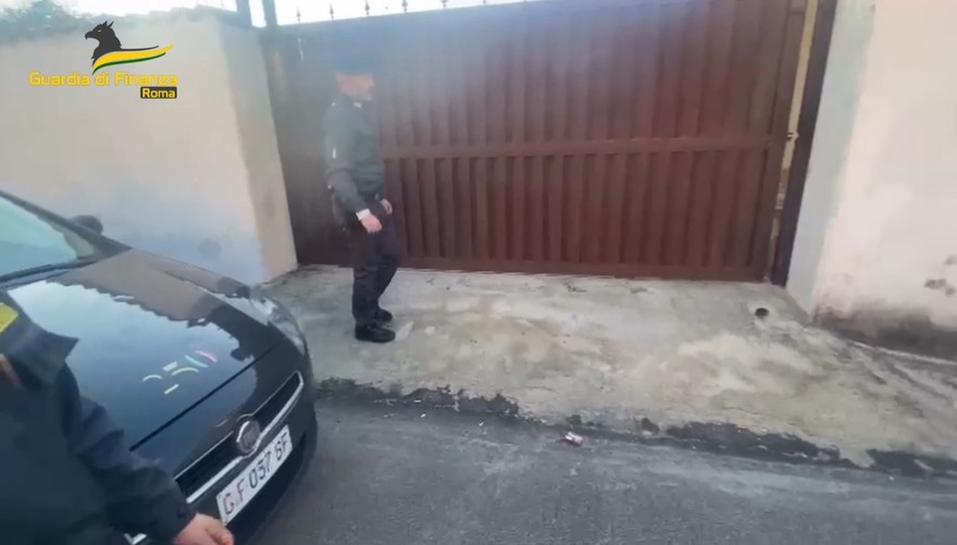 Finanza Roma, Dominus Rifiuti.jpg