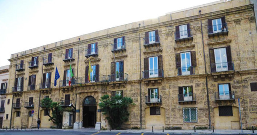 Palazzo della Regione Sicilia.jpg