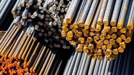 Caro materiali: pubblicati i decreti Mit per 1° e 2° trimestre