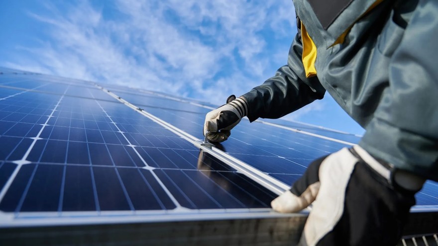 pannelli solari fotovoltaico.jpg