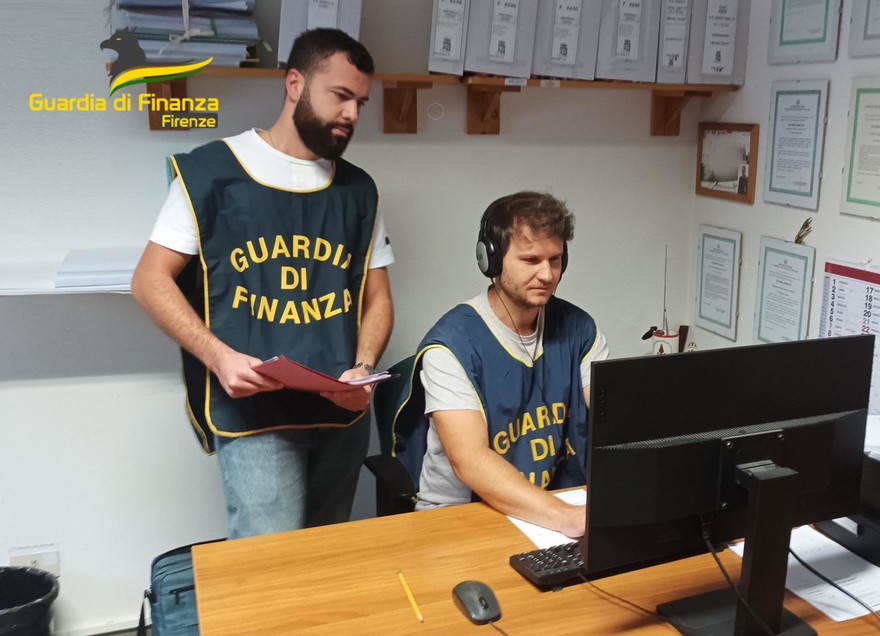 Firenze operazione Finanza contro Clan Ponticelli.jpg