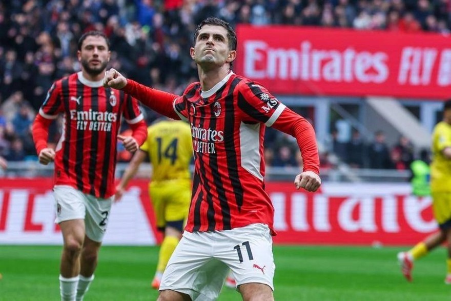 Pulisic esulta Milan.jpg