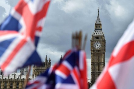 Regno Unito, nuove regole per l'ingresso degli stranieri