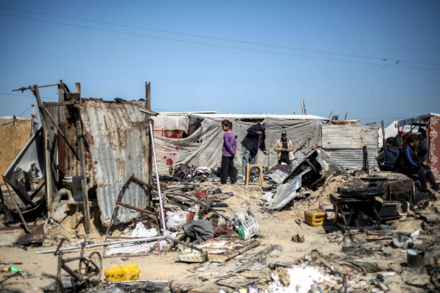 Gaza, nuovi raid israeliani nella notte e ancora morti