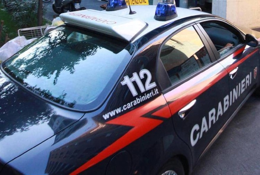 carabinieri_auto_fg.jpg