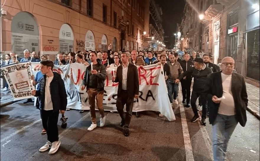 fiaccolata monreale.jpg