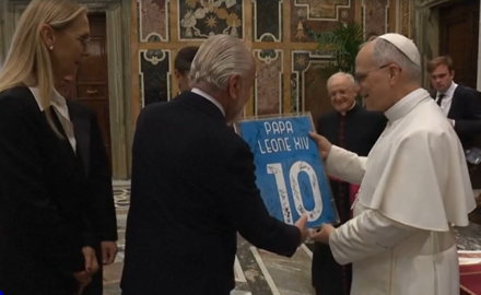 Papa Leone accoglie il Napoli in Vaticano