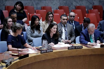 Tregua immediata a Gaza senza condizioni, no degli USA