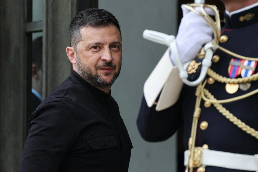 zelensky_parigi_afp.jpg